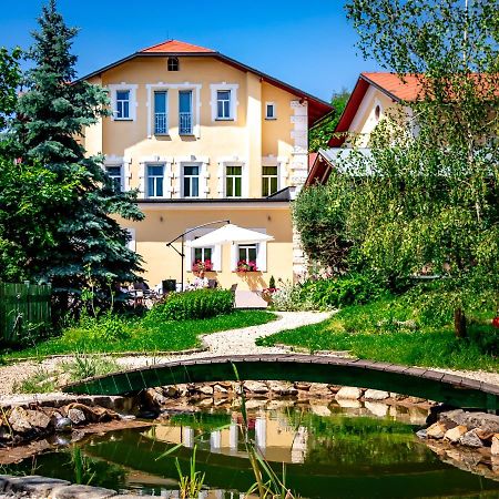 Boutique Hotel Swisshouse Марианске-Лазне Экстерьер фото