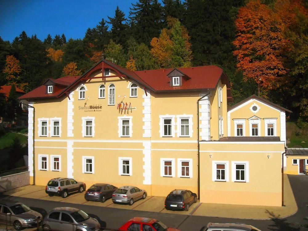 Boutique Hotel Swisshouse Марианске-Лазне Экстерьер фото